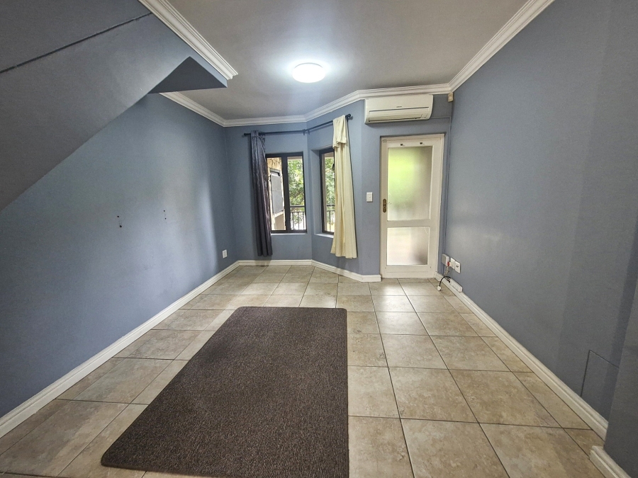 To Let 2 Bedroom Property for Rent in Durbanville Western Cape